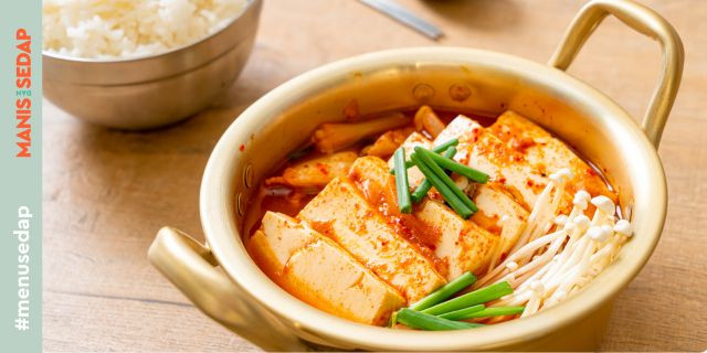 Cara Membuat Sop Sundubu Jjigae, Hidangan Pedas yang Wira-Wiri di Drama Korea