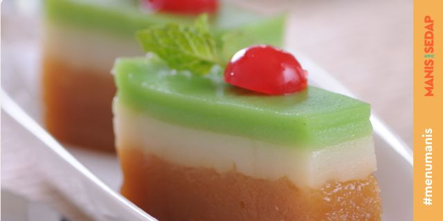 Resep Kue Talam Pandan Gula Merah: Modifikasi Jajanan Pasar yang Tampil Makin Cantik