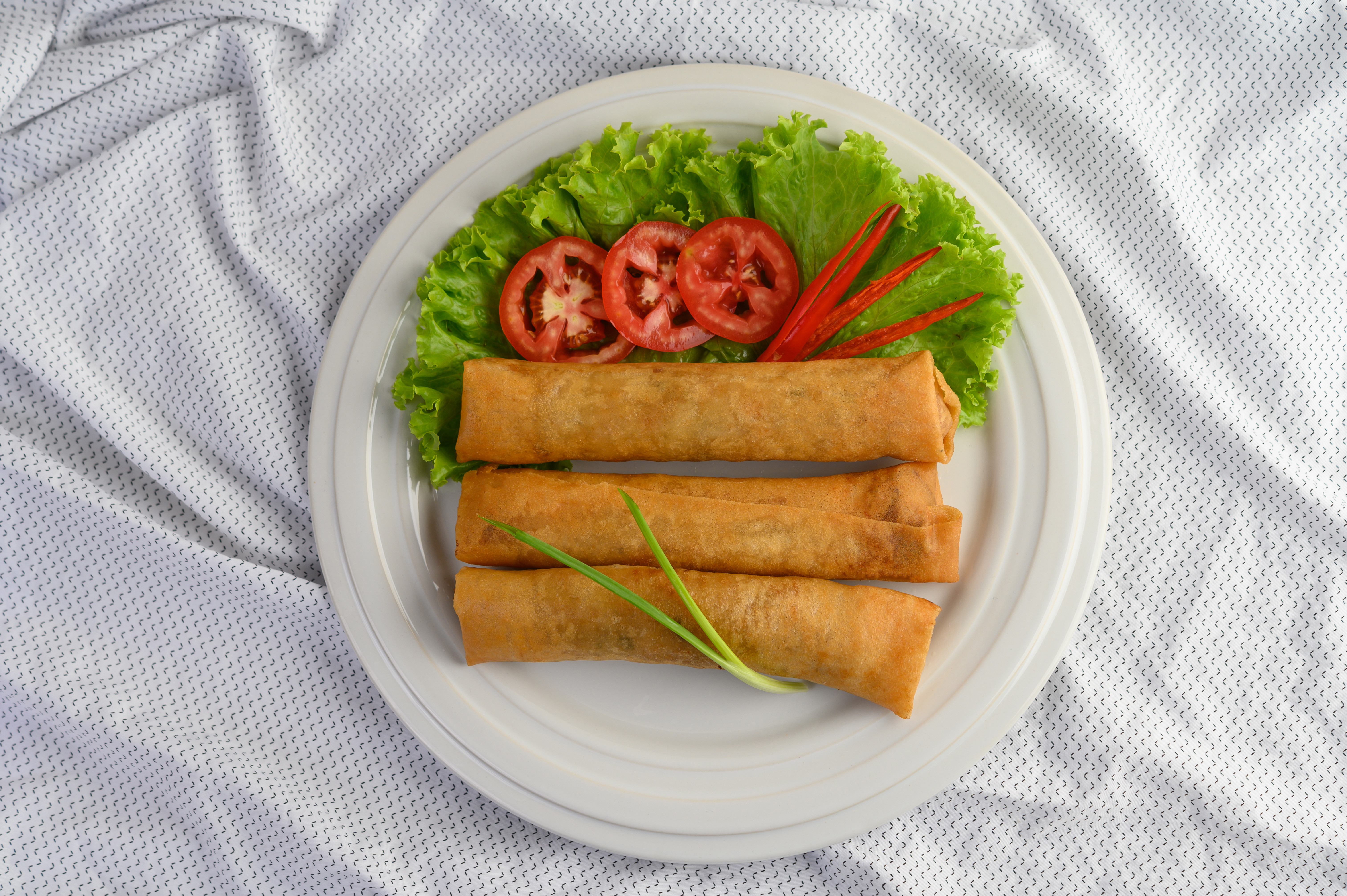 Resep Lumpia ala Semarang, Lengkap dengan Saus Cocolan Buatan Sendiri!