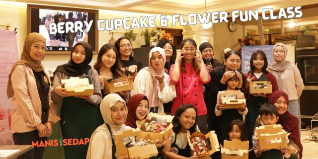 Kolaborasi Manisnya Cupcake dan Cantiknya Bunga di Kelas ManisdanSedap