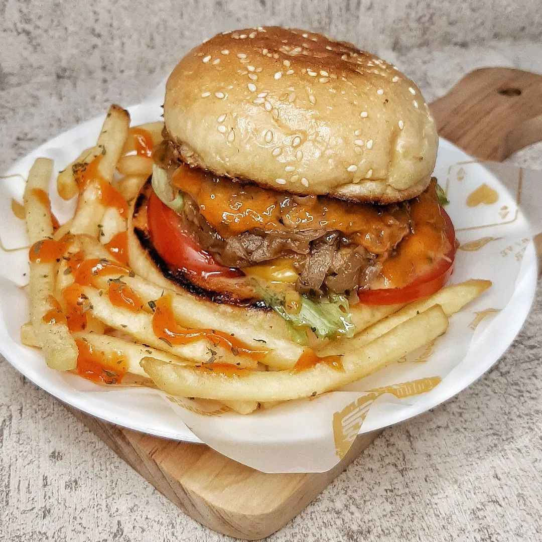 Beef Burger by Dapur D'Yong