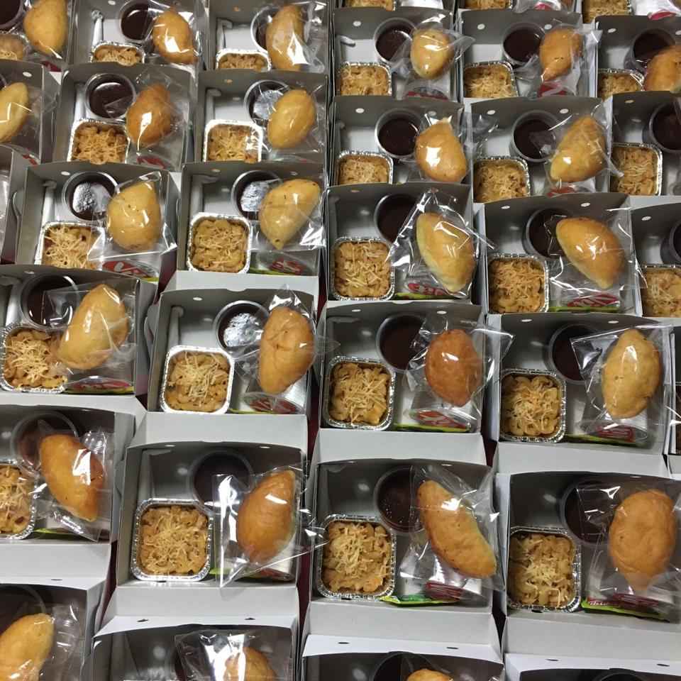 open-order-snack-box-catering-mama-uwa