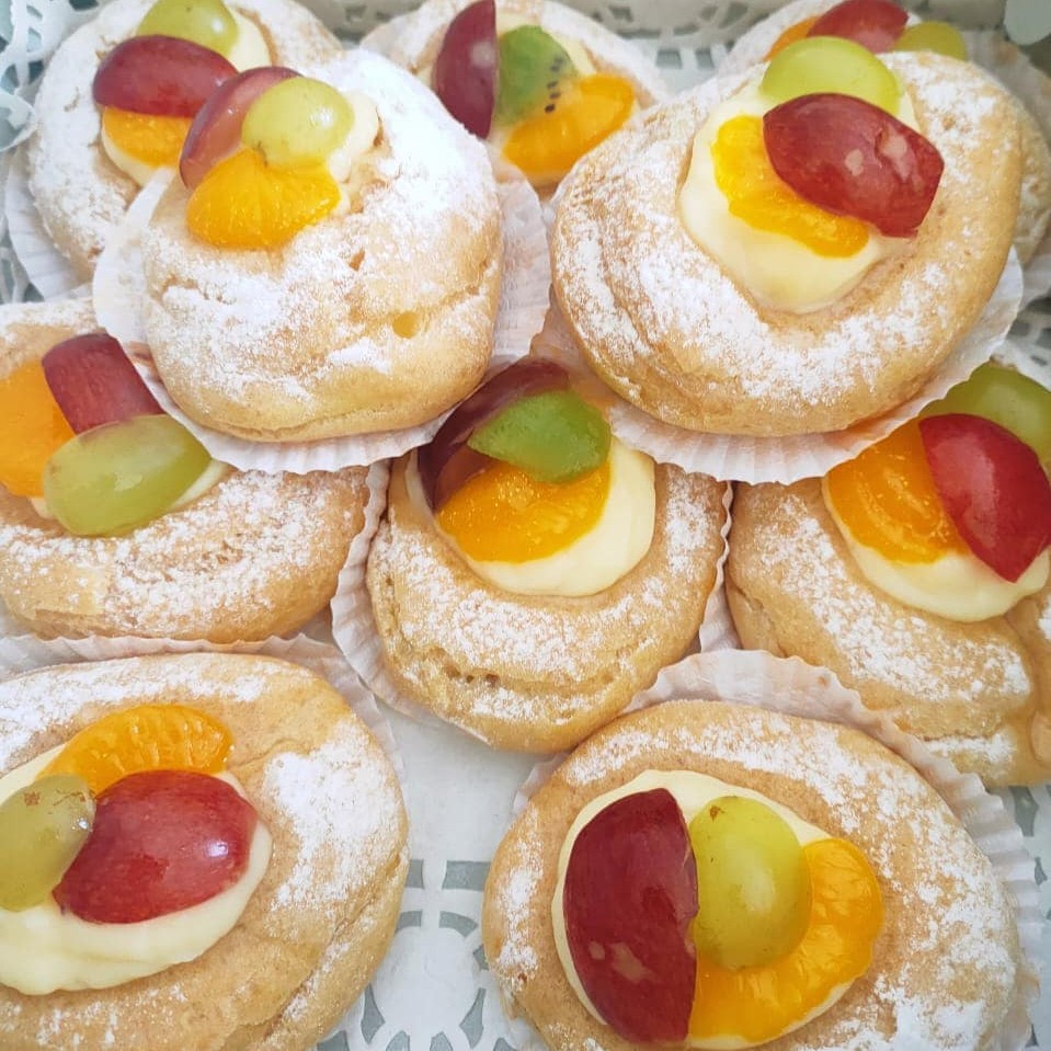 Fruit Choux Pastry