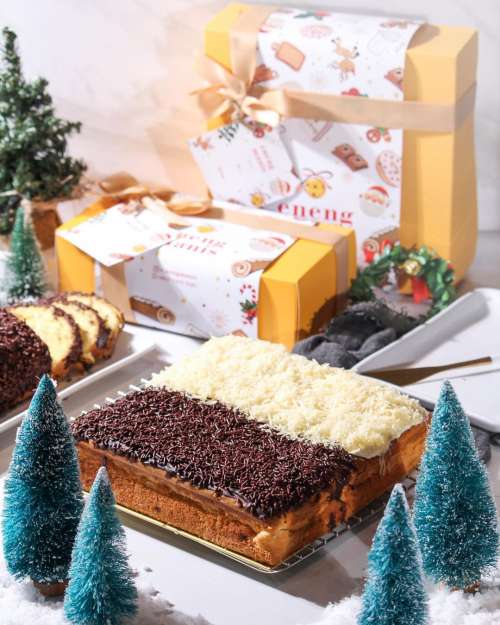 Paket Christmas Hampers Bolu Jadul by Eneng Manis