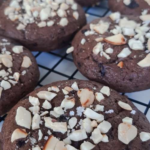 Soft Cookies Dark Choco Nut