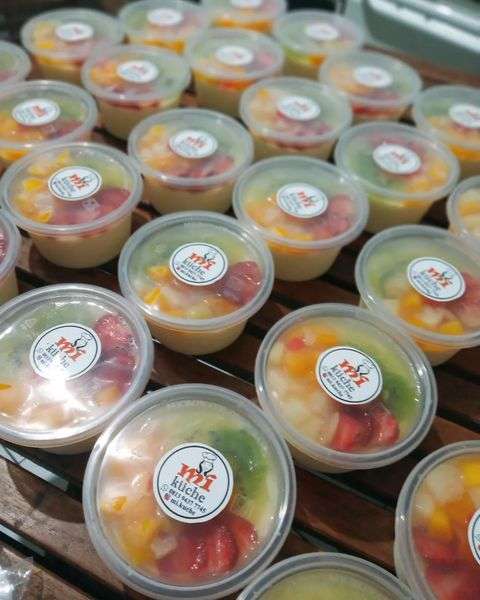 Fruit Silky Pudding