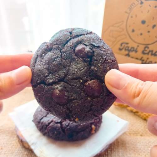 Double Dark Chocolate Chip Cookies