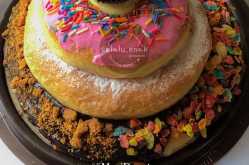 Maxi Donut (Birthday Edition)