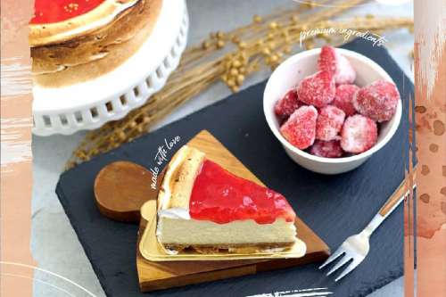 Strawberry Baked Cheese Cake
