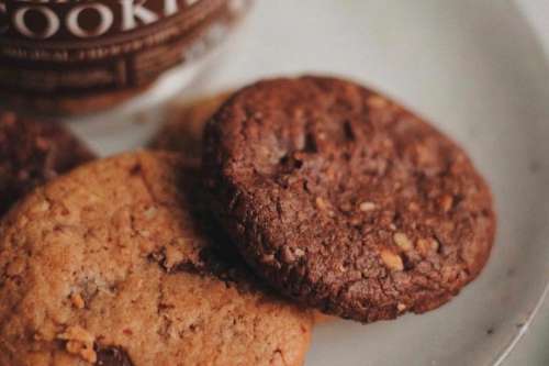 Mondy Almond Cookies