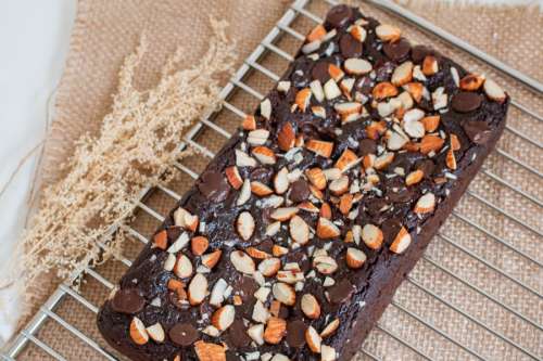 Fudgy Date Brownies - Healthy Vegan Gluten Free