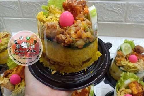 Tumpeng Cup Cake
