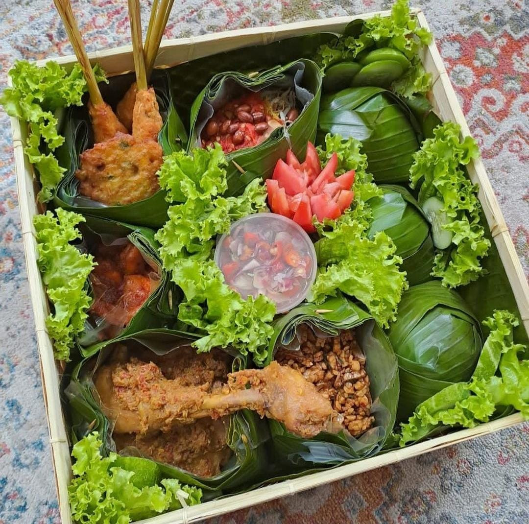 Paket Nasi Bali