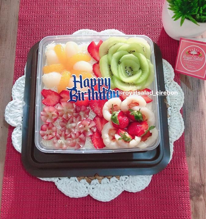 Salad Birthday