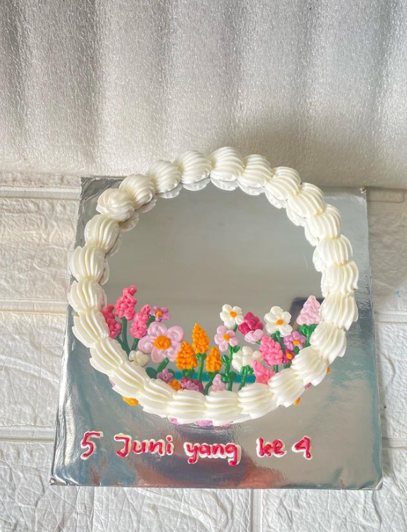 Mirror Cake