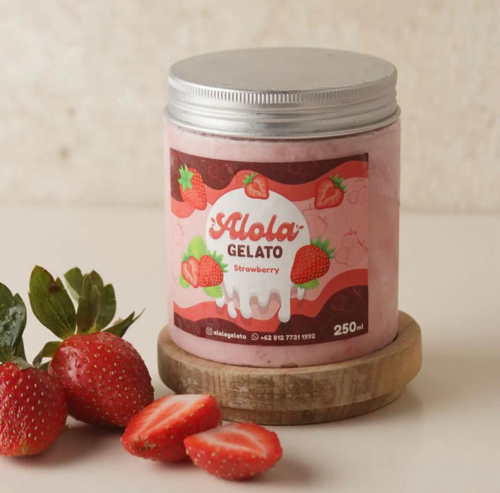 Strawberry Cream Gelato