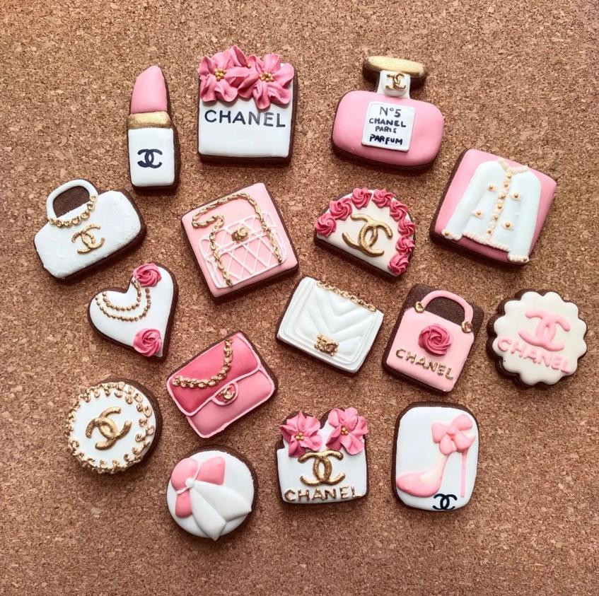 Chanel Mini Cookies