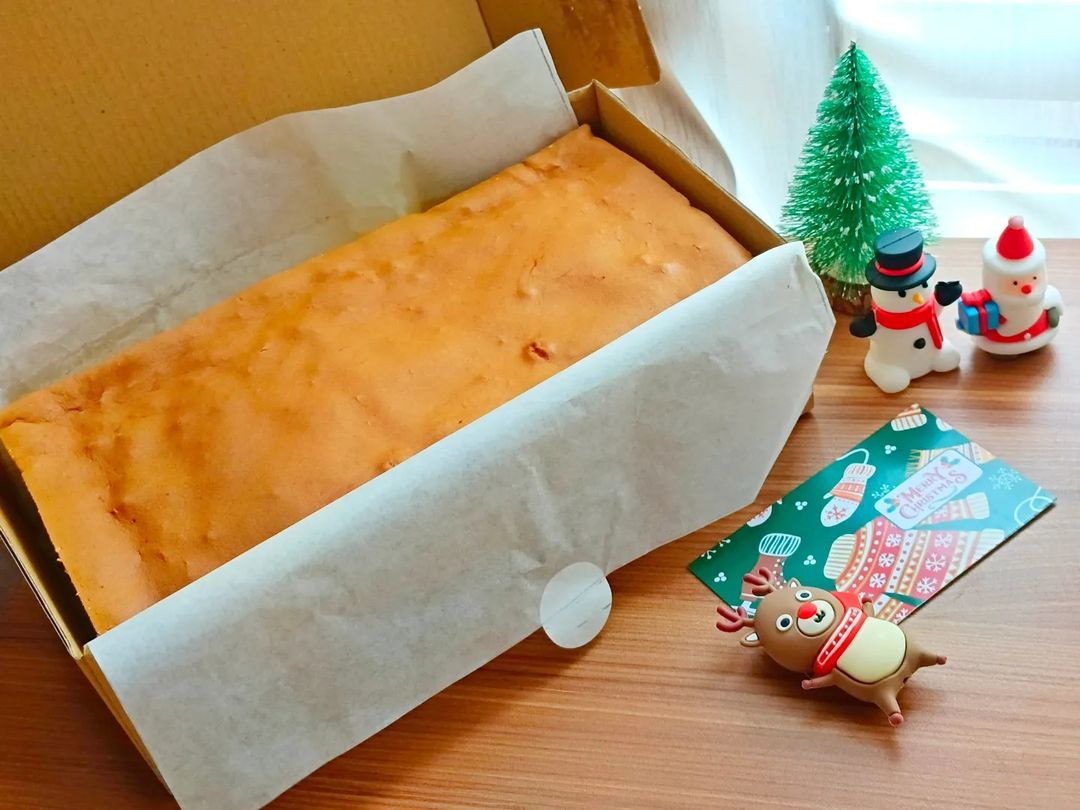 Mandarin Cake Christmas Hampers