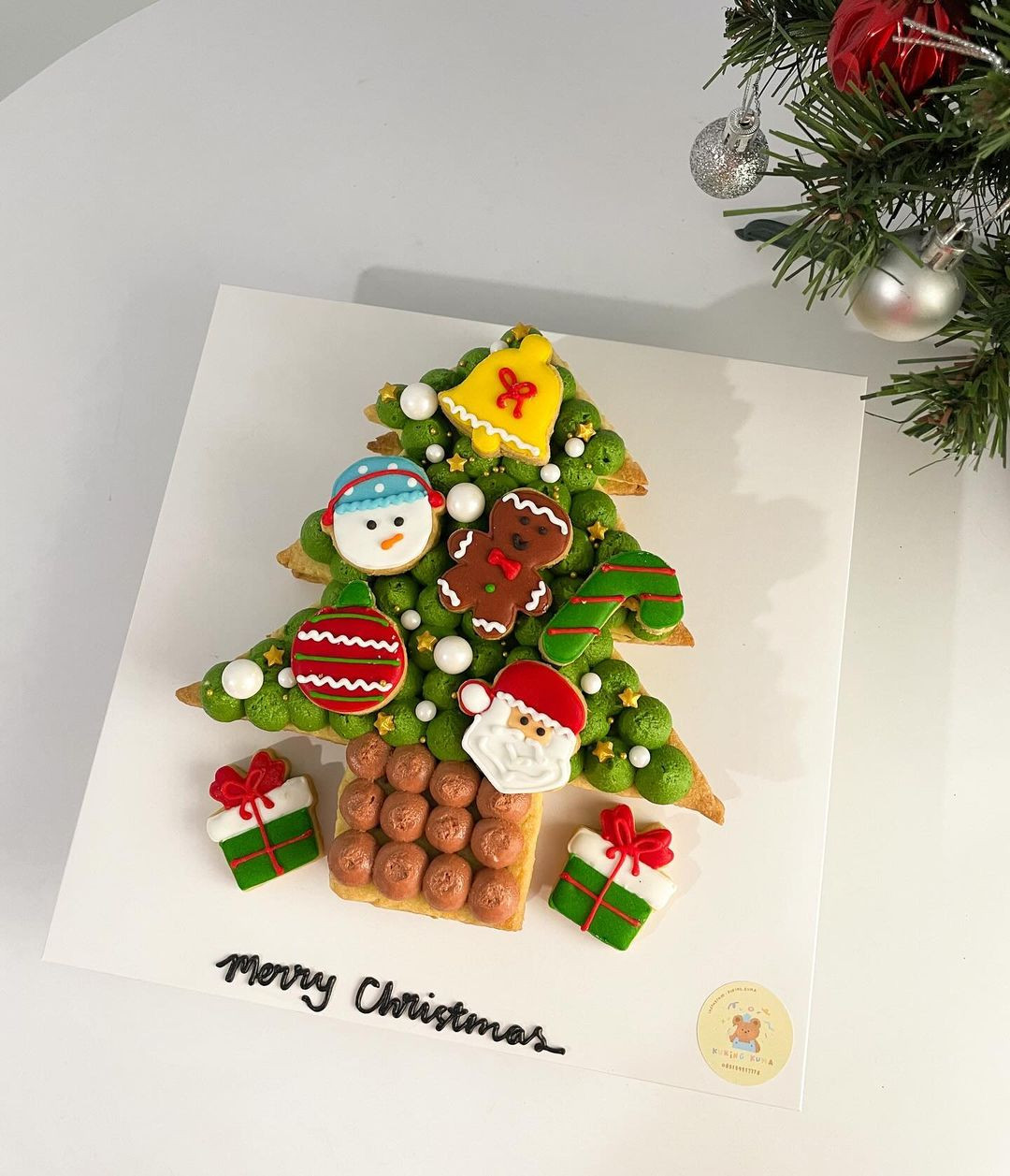 Christmas Cake Hampers - Christmas Tree
