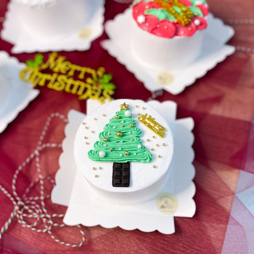 Christmas Cake Package