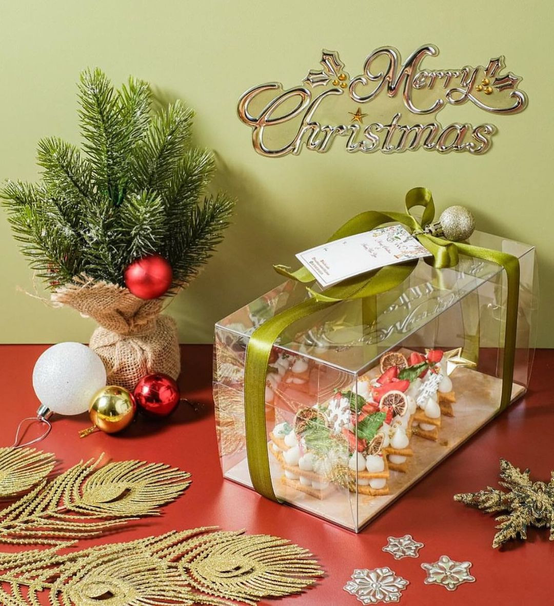 Christmas Cake Hampers - Christmas Tree