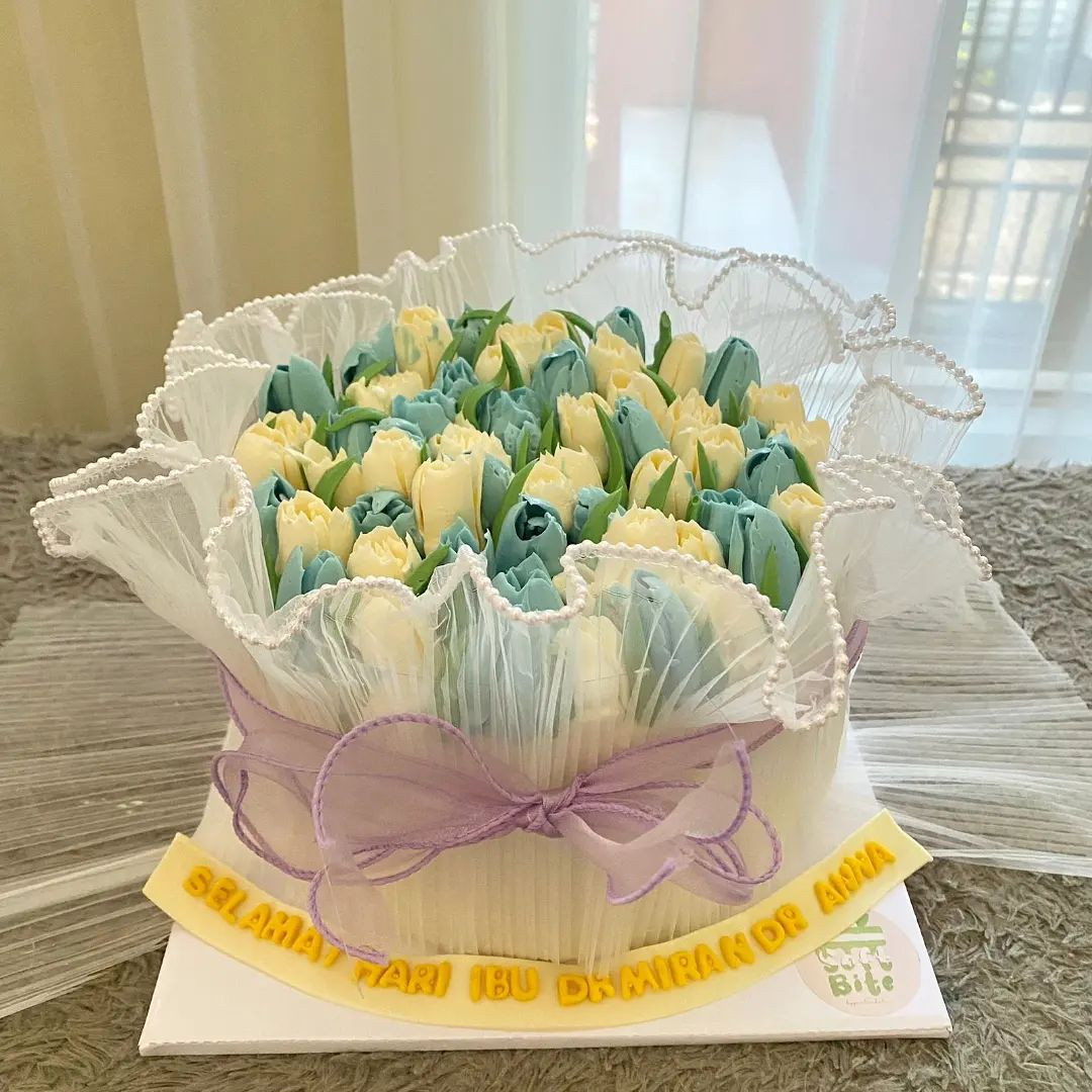 Bouqet Flower Cake