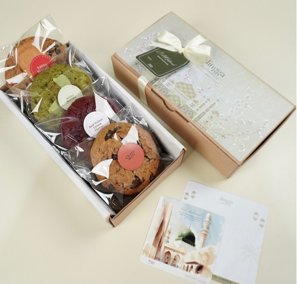 Soft Cookies box of 4