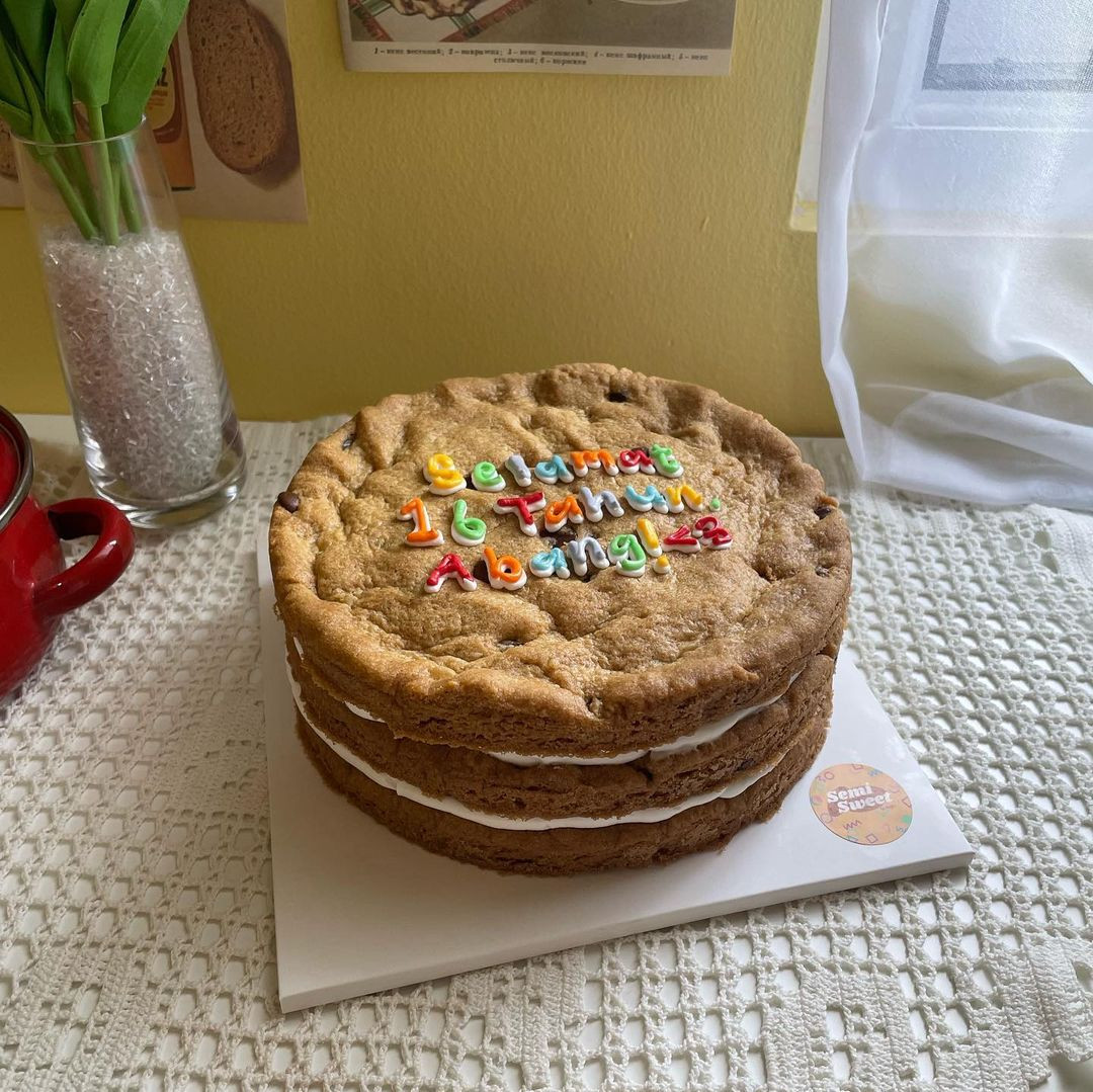 3 Layer Giant Cookie with Butter Cream Filling