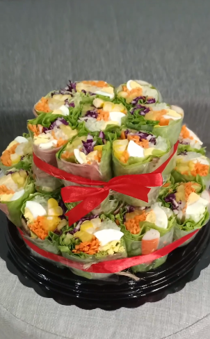 Tart Salad sayur roll