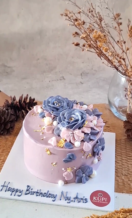 Flower Cake 13 Cm